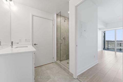Photo 12 at 1811 - 1035 Southdown Road, Clarkson, Mississauga