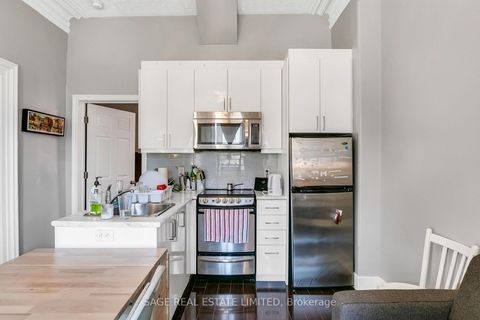 Photo 11 at 65 Lakeview Avenue, Bellwoods, Toronto