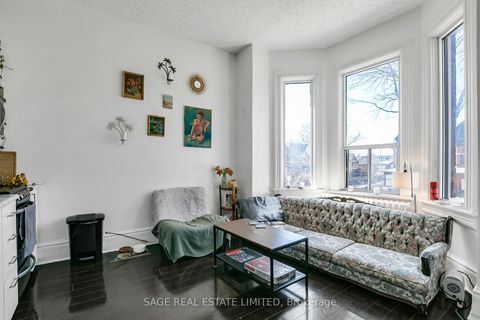 Photo 15 at 65 Lakeview Avenue, Bellwoods, Toronto