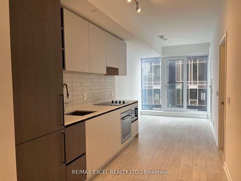 Photo 5 at 4910 - 55 mercer Street, Waterfront Communities C1, Toronto
