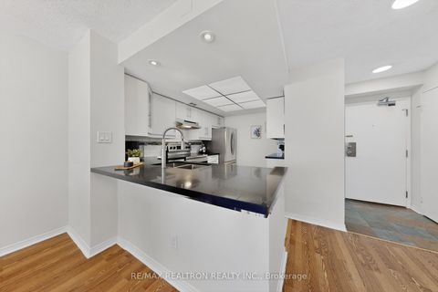 Photo 8 at 410 - 5765 Yonge Street, Newtonbrook East, Toronto