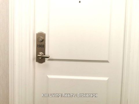 Photo 7 at 1502 - 15 Greenview Avenue, Newtonbrook West, Toronto