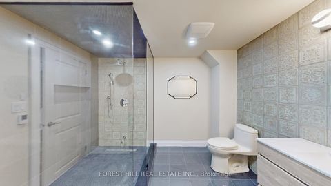 Photo 26 at 47 Edenbridge Drive, Beverley Glen, Vaughan