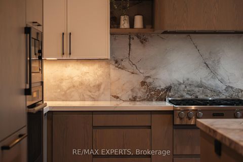 Photo 11 at 15 Holland Park Avenue, Oakwood Village, Toronto