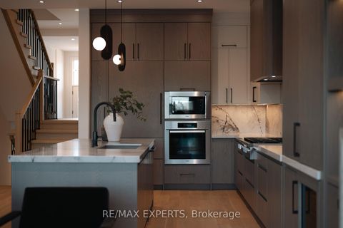 Photo 14 at 15 Holland Park Avenue, Oakwood Village, Toronto