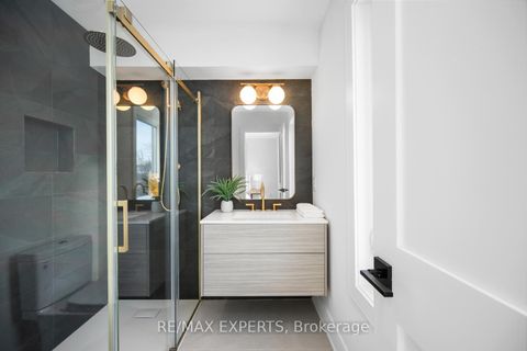 Photo 33 at 15 Holland Park Avenue, Oakwood Village, Toronto