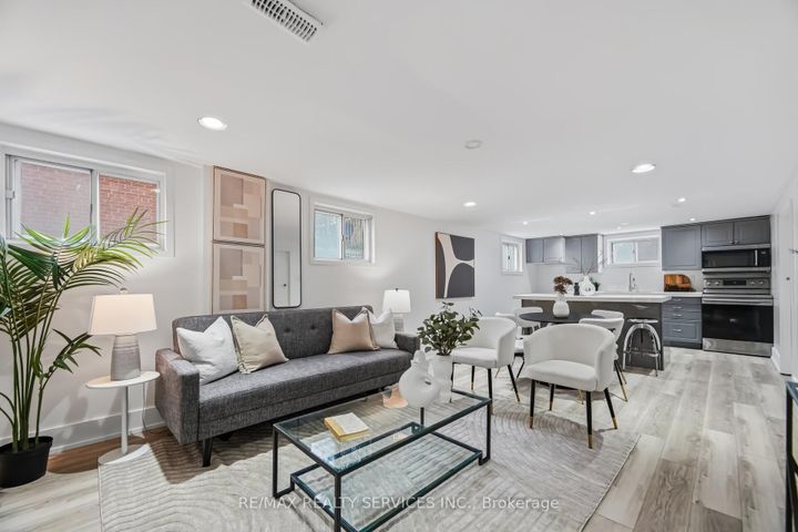 Photo 30 at 6 Bonnyview Drive, Queensway, Toronto