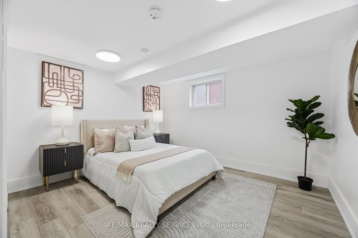 Photo 38 at 6 Bonnyview Drive, Queensway, Toronto