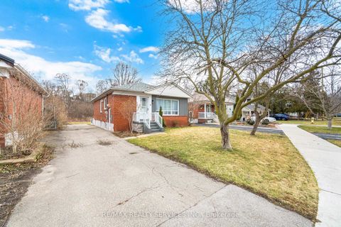 Photo 1 at 6 Bonnyview Drive, Queensway, Toronto