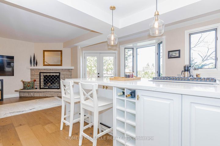 Photo 13 at 253 McCraney Street W, CP College Park, Oakville