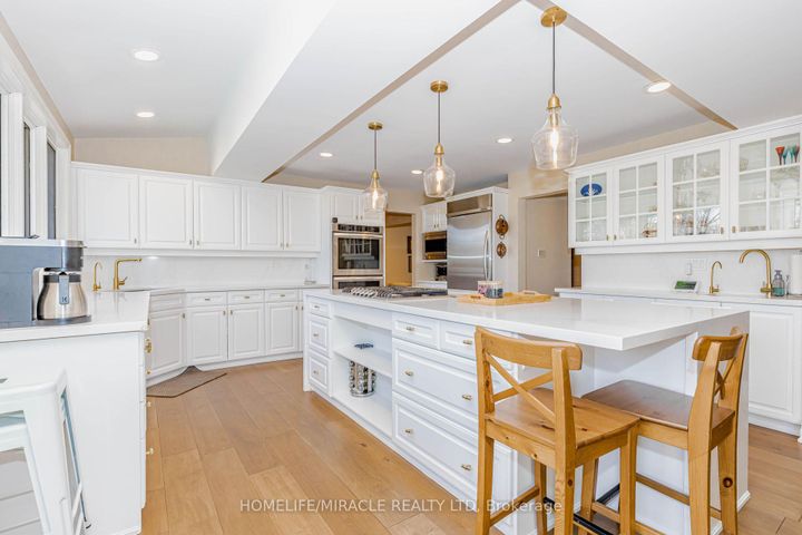 Photo 15 at 253 McCraney Street W, CP College Park, Oakville