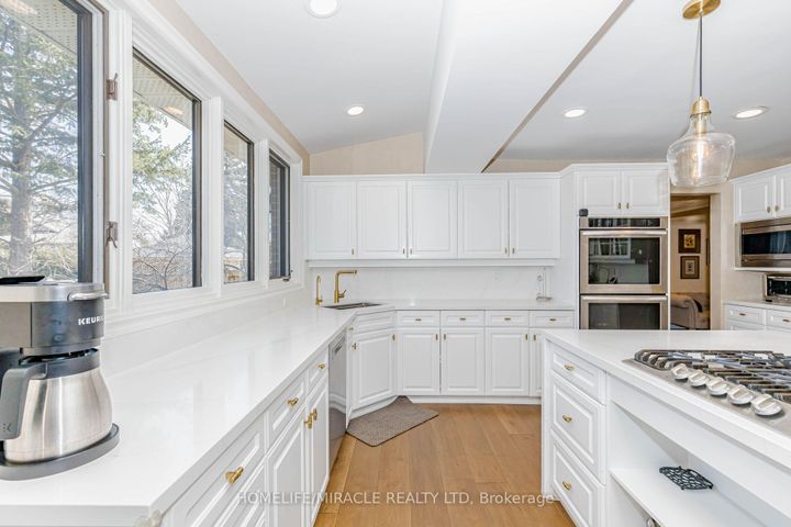 Photo 17 at 253 McCraney Street W, CP College Park, Oakville