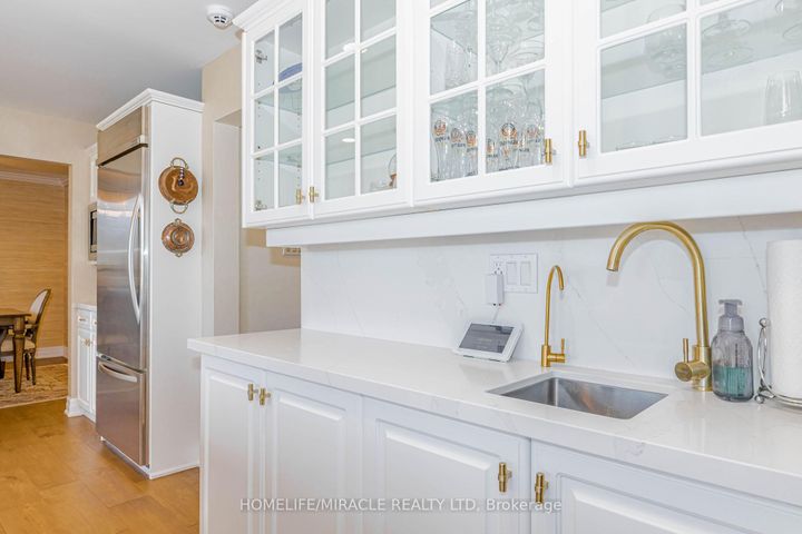 Photo 21 at 253 McCraney Street W, CP College Park, Oakville