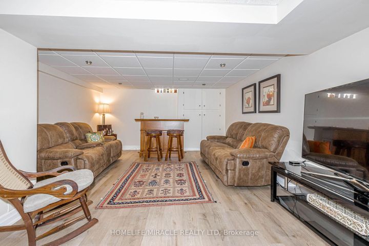 Photo 37 at 253 McCraney Street W, CP College Park, Oakville