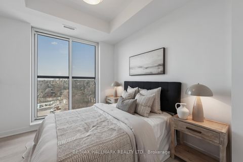 Photo 14 at 1001 - 185 Alberta Avenue, Oakwood Village, Toronto