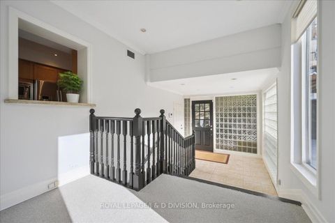 Photo 16 at 65 Chatsworth Drive, Lawrence Park South, Toronto