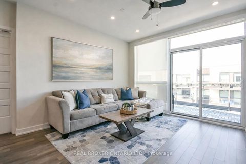 Photo 10 at D428 - 333 Sea Ray Avenue, Rural Innisfil, Innisfil