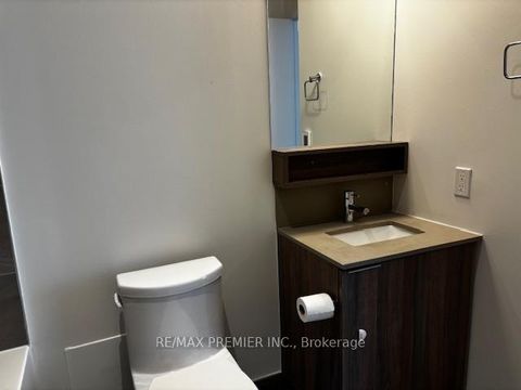 Photo 7 at TH 20 - 7 Buttermill Avenue, Vaughan Corporate Centre, Vaughan