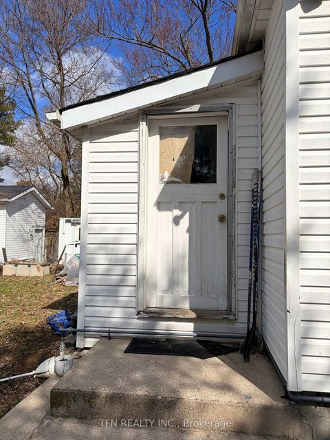 Photo 1 at 26 Bush Drive, Highland Creek, Toronto