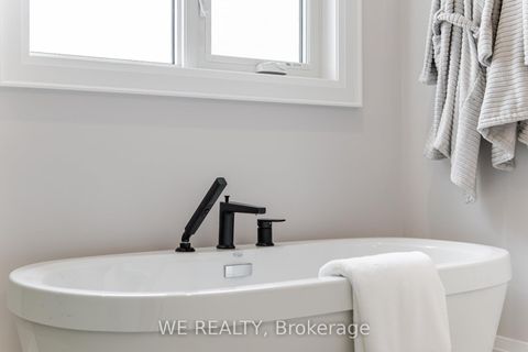 Photo 37 at 711 Hillview Crescent, West Shore, Pickering