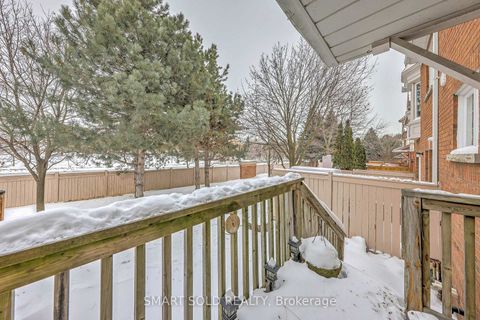 Photo 16 at 84 - 190 Harding Boulevard W, North Richvale, Richmond Hill