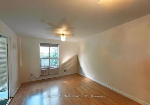 Photo 3 at 105 - 88 Charles Street E, Yonge Corridor, Toronto