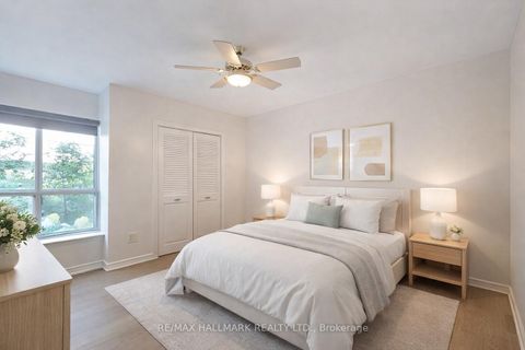 Photo 4 at 105 - 88 Charles Street E, Yonge Corridor, Toronto