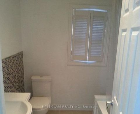 Photo 21 at 102 Greenwood Avenue, Coxwell, Toronto