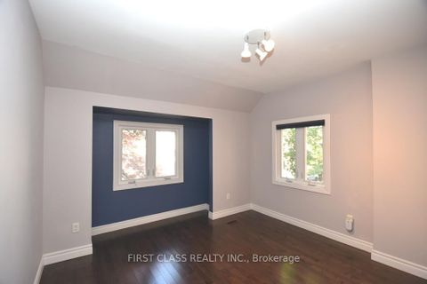 Photo 43 at 102 Greenwood Avenue, Coxwell, Toronto