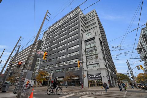 Photo 22 at 403 - 700 King Street W, Niagara, Toronto