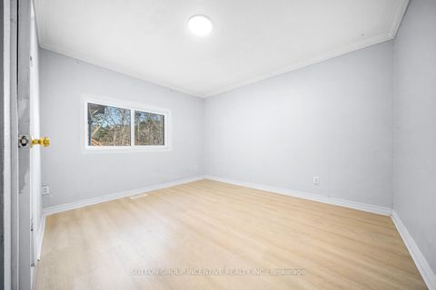 Photo 17 at 300 Metro Road N, Historic Lakeshore Communities, Georgina