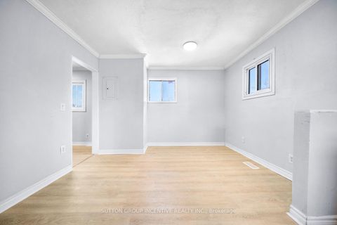 Photo 27 at 300 Metro Road N, Historic Lakeshore Communities, Georgina