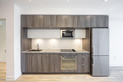 Photo 7 at 2810 - 575 Bloor Street E, North St. James Town, Toronto