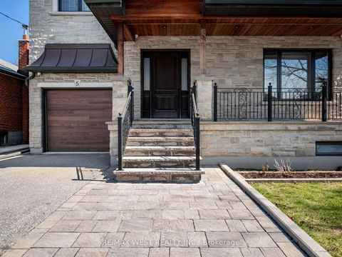 Photo 2 at 5 Paula Boulevard, Alderwood, Toronto