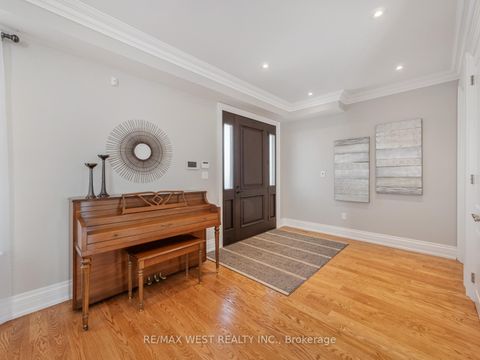 Photo 4 at 5 Paula Boulevard, Alderwood, Toronto