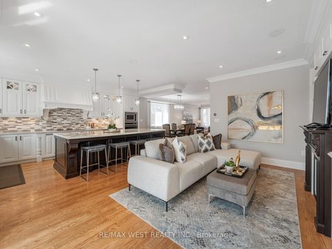 Photo 19 at 5 Paula Boulevard, Alderwood, Toronto