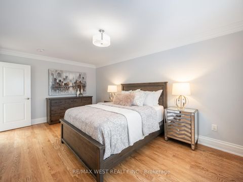 Photo 31 at 5 Paula Boulevard, Alderwood, Toronto
