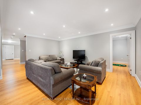 Photo 42 at 5 Paula Boulevard, Alderwood, Toronto