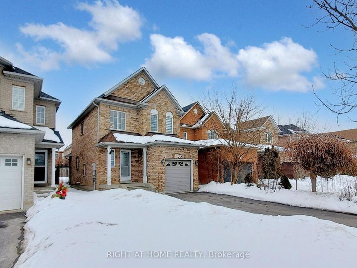 Photo 1 at 55 Hollybush Drive, Maple, Vaughan