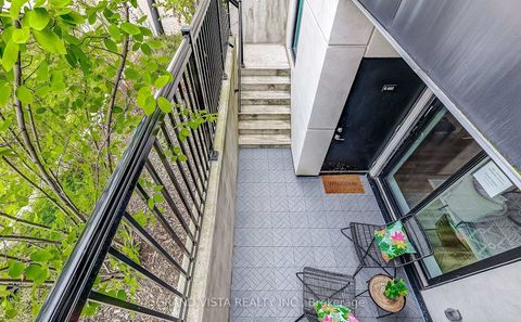 Photo 5 at B602 - 5279 Highway 7, Vaughan Grove, Vaughan