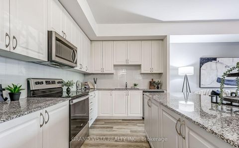 Photo 13 at B602 - 5279 Highway 7, Vaughan Grove, Vaughan