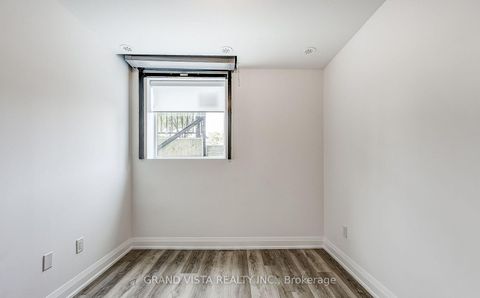 Photo 20 at B602 - 5279 Highway 7, Vaughan Grove, Vaughan