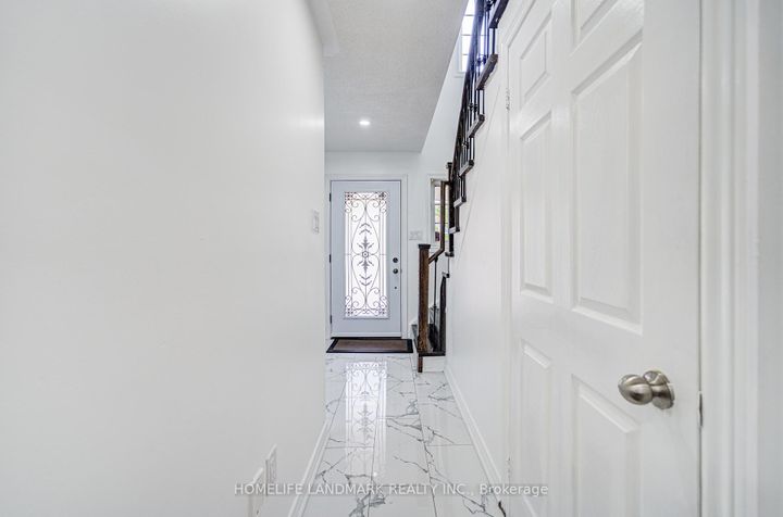 Photo 7 at 24 Willow Trail Road, Greensborough, Markham