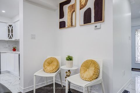 Photo 9 at 24 Willow Trail Road, Greensborough, Markham