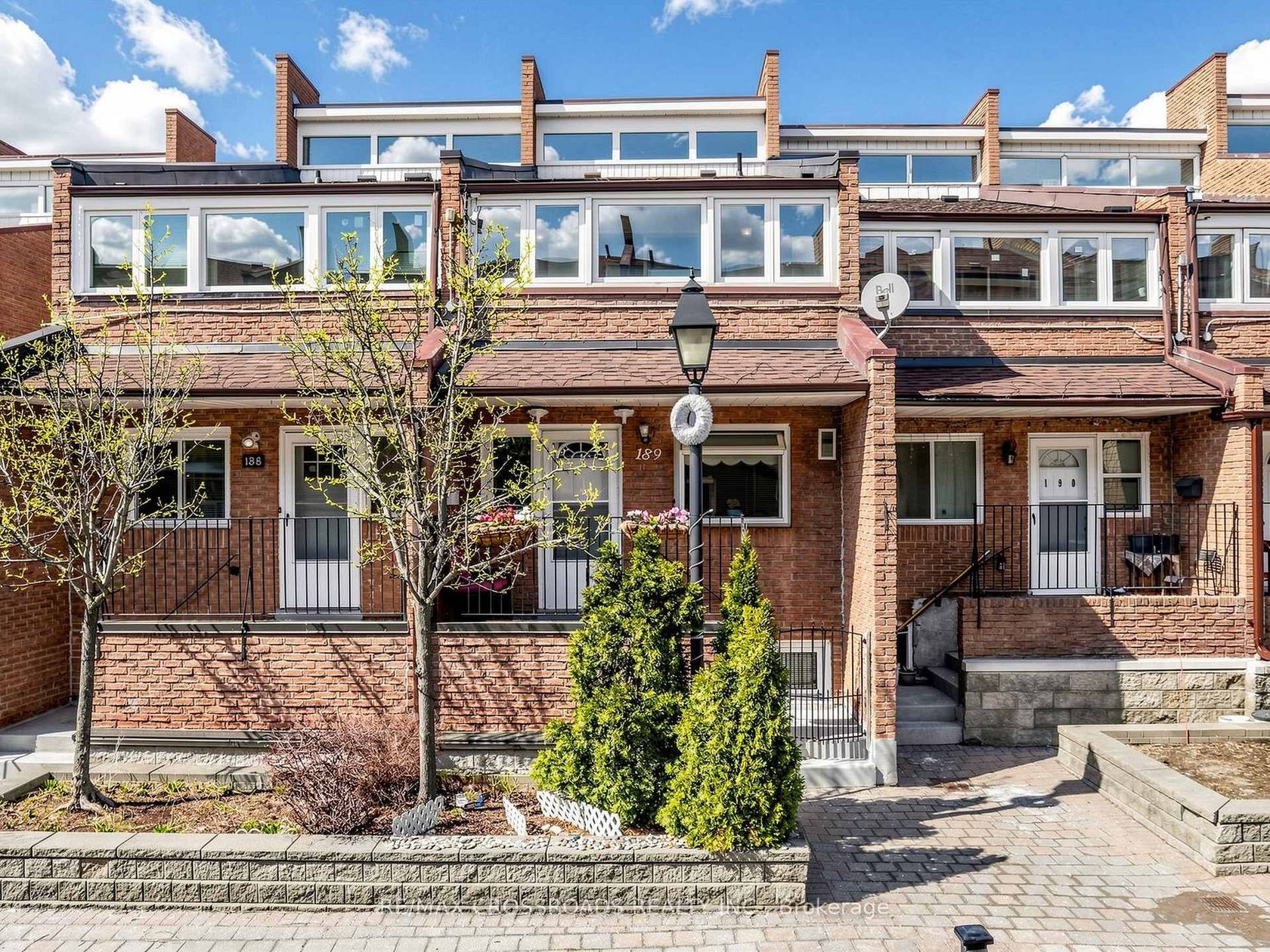 189 - 50 Scarborough Golf Club Road, Scarborough Village, Toronto photo 3