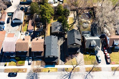 Photo 21 at 23 Lippincott Street W, Weston, Toronto