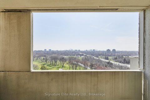 Photo 7 at E8 - 296 Mill Road, Markland Wood, Toronto