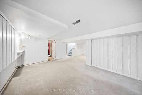 Photo 32 at 209 Cliff Road, South Shore, Barrie