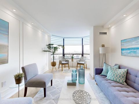 Photo 2 at 1009 - 7440 Bathurst Street, Brownridge, Vaughan