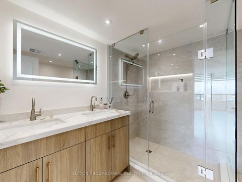 Photo 20 at 1009 - 7440 Bathurst Street, Brownridge, Vaughan